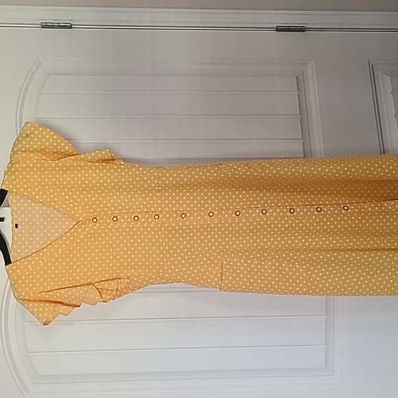 Mitilly large yellow polka-dot summer dress - Picture 9 of 10
